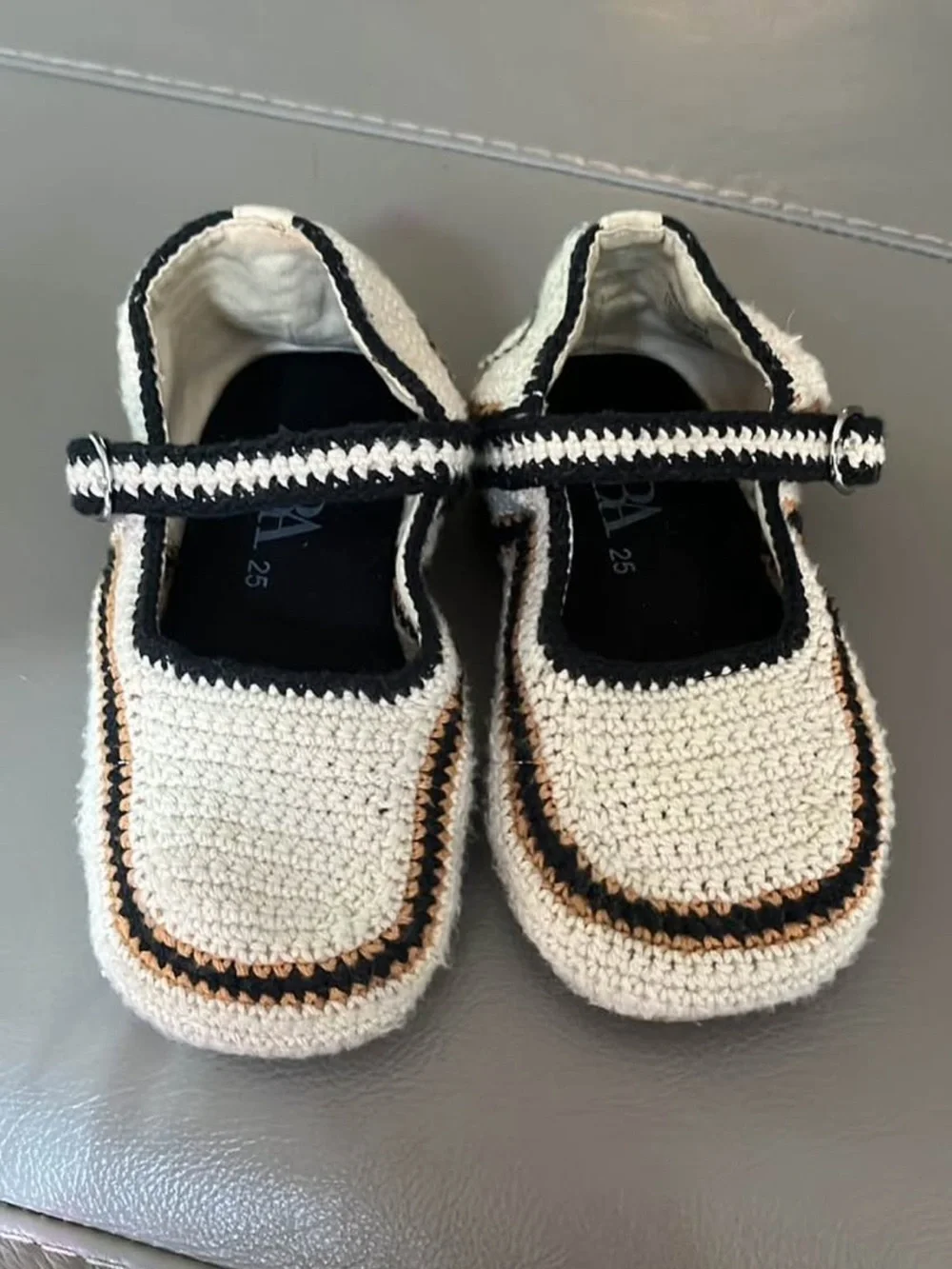 Zara Crochet Mary Jane Shoes Size 25